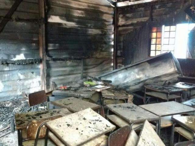 Aluno de 9 anos é suspeito de incendiar escola no Jardim Itamaracá