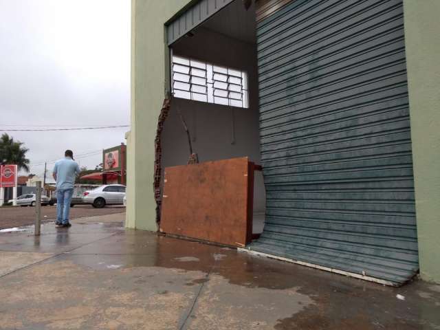 Igreja invadida por caminh&atilde;o teve preju&iacute;zo de R$ 20 mil, estima pastora