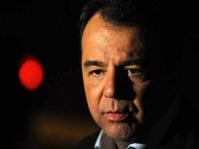 S&eacute;rgio Cabral deve ficar em ala com ex-senador e &#039;terroristas&#039; na Capital
