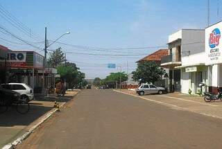 Rua na área central de Coronel Sapucaia, cidade de 15 mil habitantes encravada na fronteira com o Paraguai. (Foto; reprodução/Prefeitura Municipal)