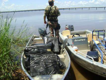  PMA flagra cigarro contrabandeado no rio Paraná