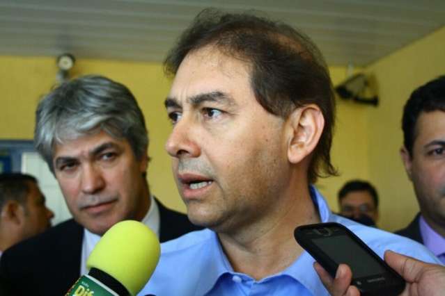 Prefeito diz que Or&ccedil;amento 2014 pode sofrer altera&ccedil;&otilde;es caso haja erro