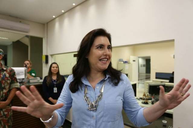 Simone segue o pai e &eacute; eleita senadora por Mato Grosso do Sul