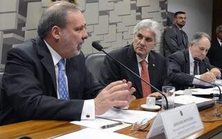 Ministro Armando Monteiro e o senador Delcídio do Amaral. (Foto: Assessoria)