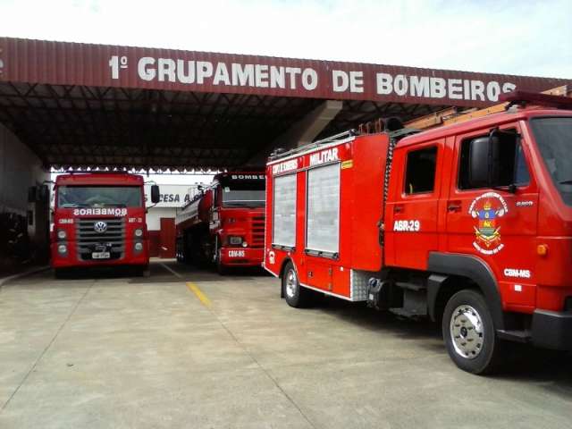 Cabo do bombeiro &eacute; suspeito de amea&ccedil;ar multa para vender extintor