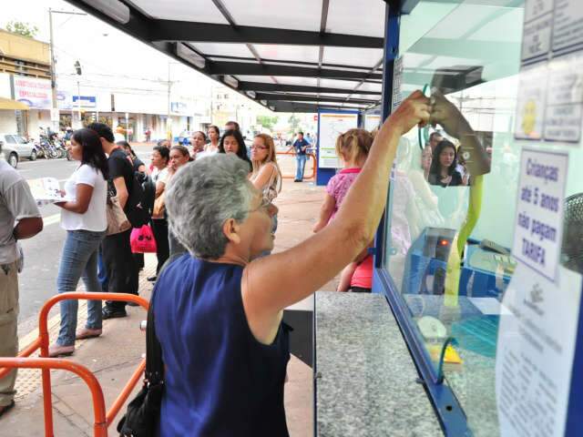Agetran abre licita&ccedil;&atilde;o para sistema de pain&eacute;is com hor&aacute;rios dos &ocirc;nibus