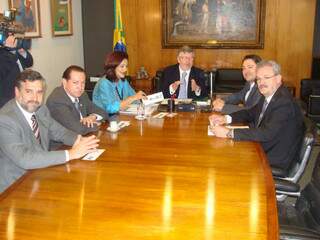 Coordenadores de bancada, em reunião com o presidente da Câmara Marco Maia. (Foto: Rodrigo Pael)