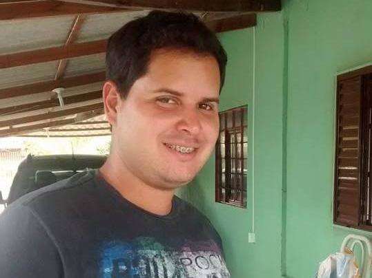 Colis&atilde;o de moto com vaca mata acad&ecirc;mico de direito em rodovia