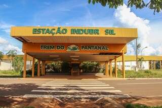 Estação Indubrasil, de onde saía do Trem do Pantanal em sua &quot;fase turística&quot;, está abandonada desde que foi excluída do trajeto (Foto: Fernando Antunes)