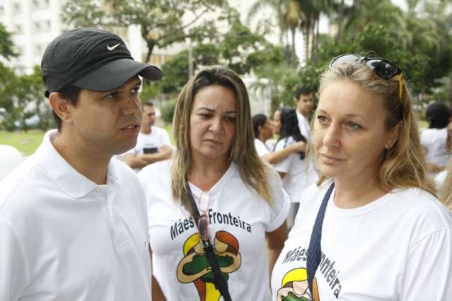 Em manifesta&ccedil;&atilde;o, fam&iacute;lia pede pena m&aacute;xima para assassinos de Erlon