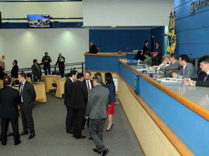 Câmara Municipal corta em R$ 529 mil despesa com pessoal neste ano 