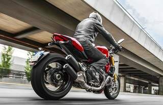 Ducati Monster 1200 chega ao Brasil