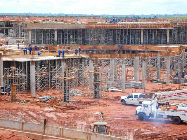  Constru&ccedil;&atilde;o civil precisa de tr&ecirc;s mil oper&aacute;rios com urg&ecirc;ncia na Capital