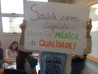 Alunos preparam protesto para às 14h na Ary Coelho. (Foto: Divulgação)