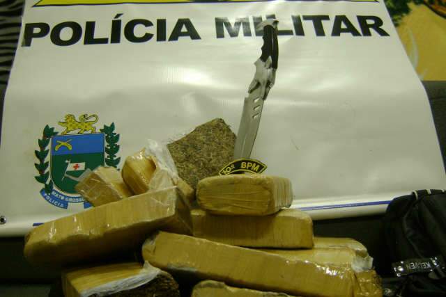  PM prende passageira com 12 Kg de maconha em &ocirc;nibus que ia para MT