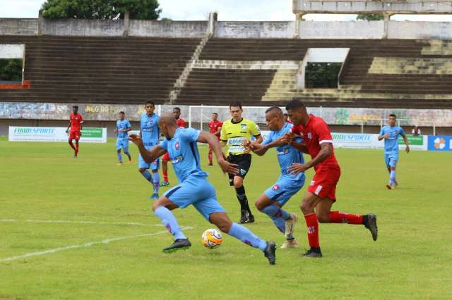 Cinco times v&atilde;o para &uacute;ltima rodada em busca de 3 vagas na fase final