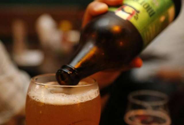 Banc&aacute;rio decide experimentar 1 cerveja nova por dia em projeto para 2016