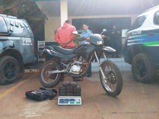 Traficante &eacute; preso na BR-262 com R$ 130 mil em coca&iacute;na 