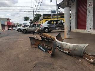 Astra bate em Prisma em cruzamento do Centro e 6 pessoas ficam feridas 