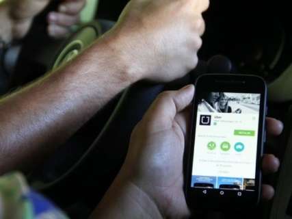 Motorista do Uber terá que ser dono do carro e renovar licença anualmente