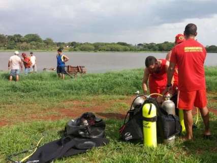 Moçambicano morre afogado ao tentar atravessar lago a nado 