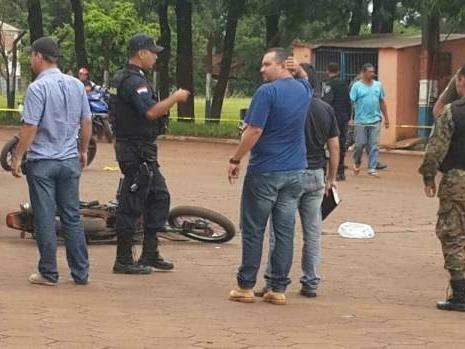 Um morre e dois ficam feridos em tiroteio entre bandidos e policiais