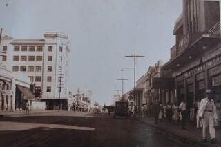 Rua 14 de Julho em 1949 (Foto: Reprodução Arca)