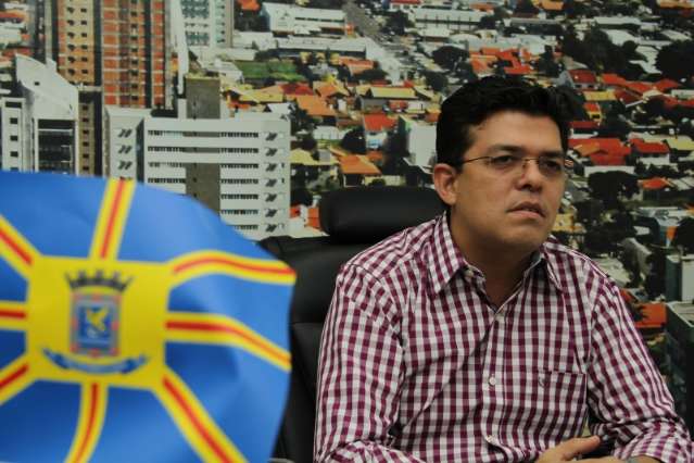 Prefeito pode revogar pela segunda vez demiss&otilde;es de comissionados