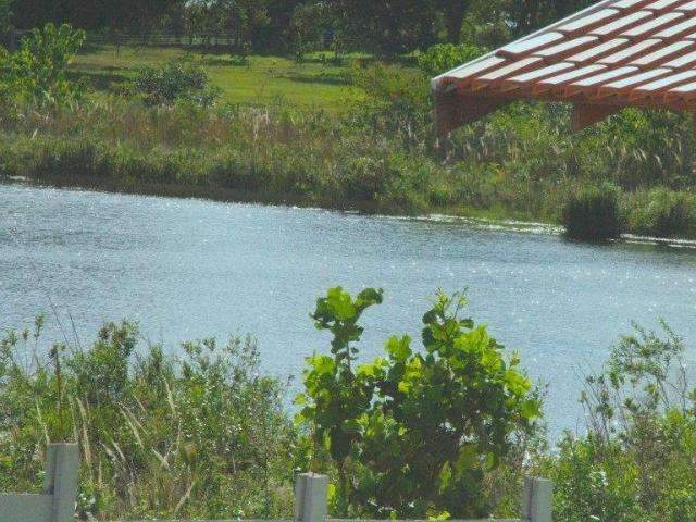 Lago de hotel onde rapaz morreu afogado funciona irregularmente