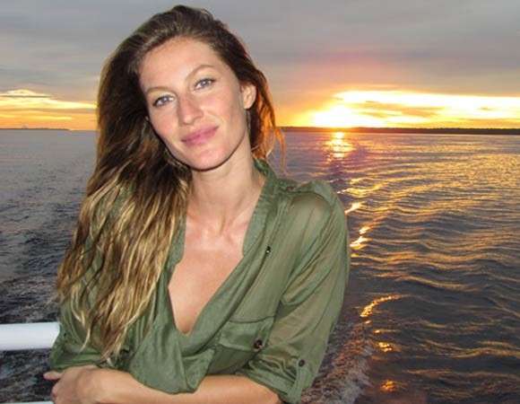 Em revista internacional, Gisele cita Bonito, mas comete gafe sobre regi&atilde;o