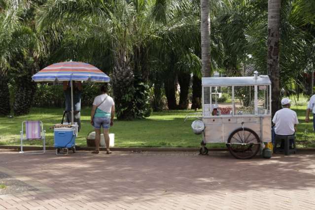 Ap&oacute;s 3 anos ambulantes s&atilde;o liberados a voltar &agrave; pra&ccedil;a Ary Coelho