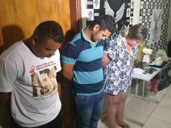 Preso com R$ 2,5 milh&otilde;es em drogas dizia a filho que vendia rapadura