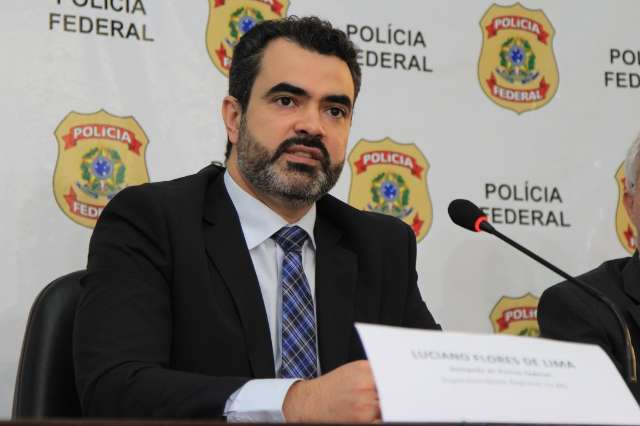 Opera&ccedil;&atilde;o contra &quot;m&aacute;fia&quot; apreendeu no Guaruj&aacute; lancha ligada a piloto do PCC