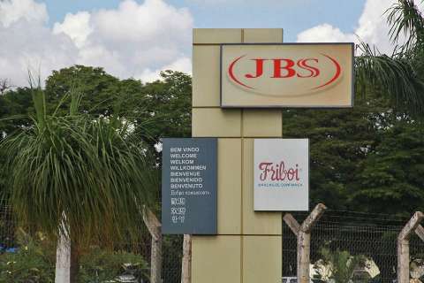 Justiça analisa pedido de multa de R $ 10 milhões à JBS por parar frigoríficos