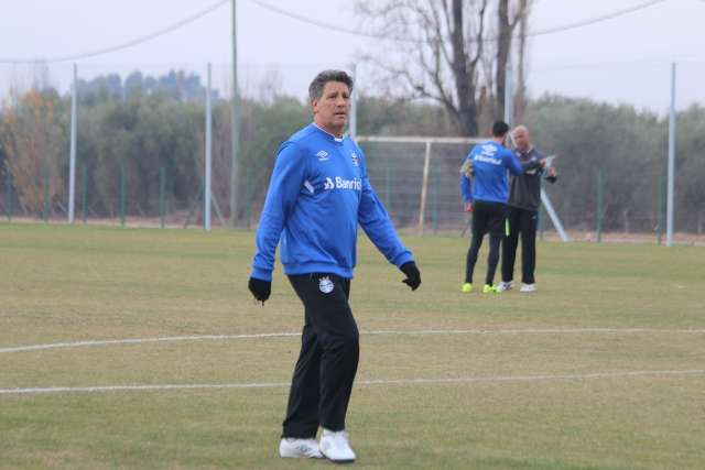 Em Mendoza, na Argentina, Gr&ecirc;mio abre fase de mata-mata da Libertadores
