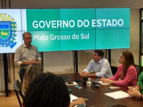 Governo estuda taxa complementar para sal&aacute;rios acima de R$ 5,5 mil