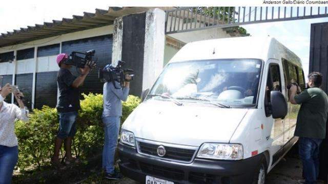  De van, prefeito e vereadores s&atilde;o transferidos para pres&iacute;dio da Capital 