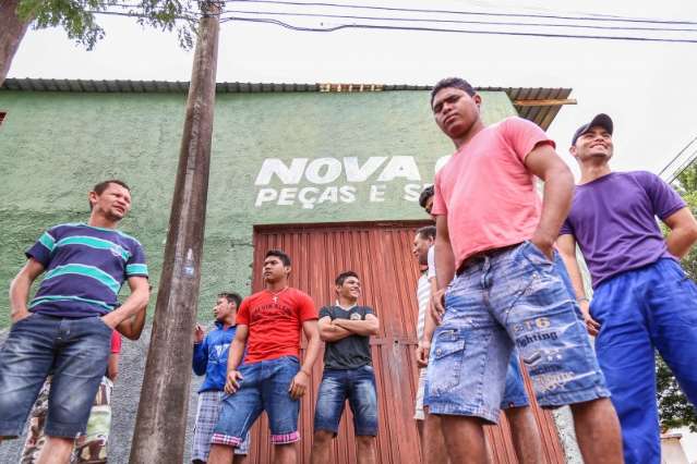 Proteco diz que n&atilde;o tem prazo para pagar funcion&aacute;rios de Aqu&aacute;rio