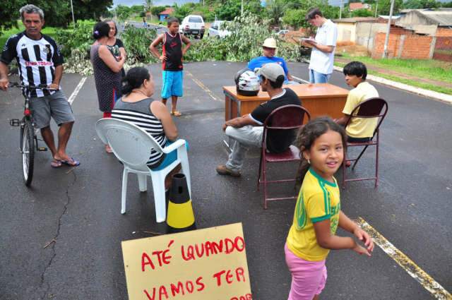  Greve de fome continua em protesto no Guanandi 