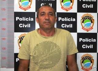Francisco da Silva Xavier, 46 anos, foi preso em flagrante na noite deste sábado. (Foto: Edição de Notícias)