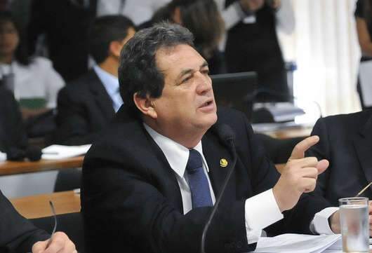  Moka critica burocracia para liberar recursos e sugere emenda para o turismo
