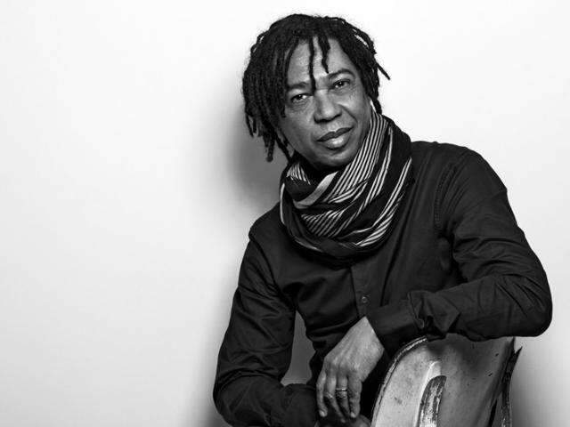 Para show de Djavan, ingressos com valor de 1&ordm; lote v&atilde;o at&eacute; domingo 