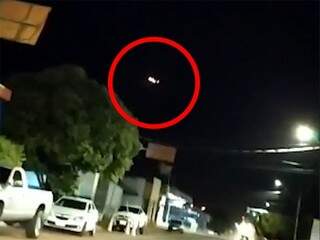 Ovni filmado em duas cidades de MS &eacute; avi&atilde;o militar, afirma especialista