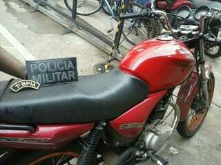 Moto foi furtada no camelódromo e recuperada na rodoviária antiga (Foto: Divulgação)