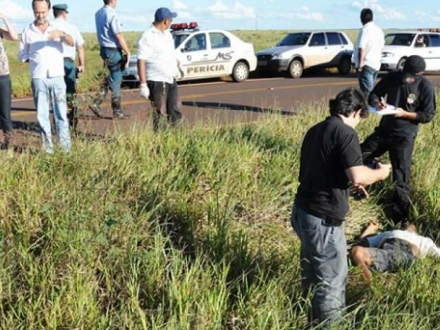 Homem &eacute; encontrado morto &agrave;s margens da MS-162 em Sidrol&acirc;ndia