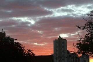 Dia será de sol e calor em todo o Estado. (Foto: André Bittar)