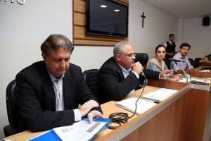 LDO apresenta crescimento nulo para 2016 durante audi&ecirc;ncia na C&acirc;mara 