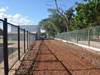 Balne&aacute;rio municipal ganha marina para facilitar acesso ao rio Paran&aacute;