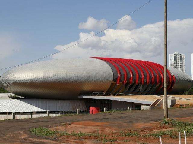 Depois de quase nove meses, obra do Aqu&aacute;rio ser&aacute; retomada nesta segunda