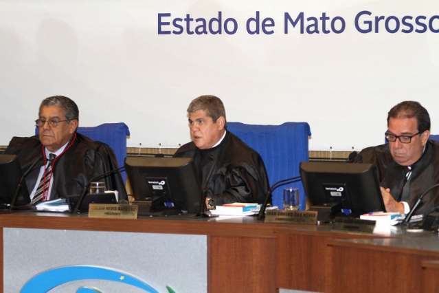 TCE come&ccedil;a presta&ccedil;&atilde;o de contas online com seis munic&iacute;pios